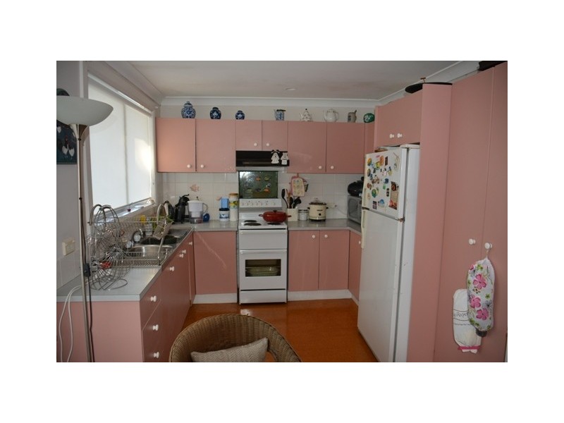 43 and 45A Gordon Avenue, Summerland Point NSW 2259