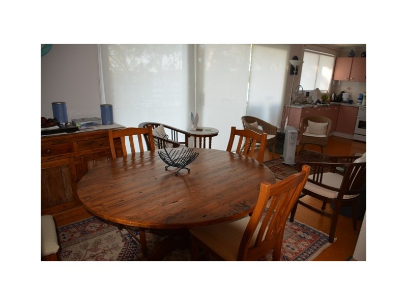 43 and 45A Gordon Avenue, Summerland Point NSW 2259