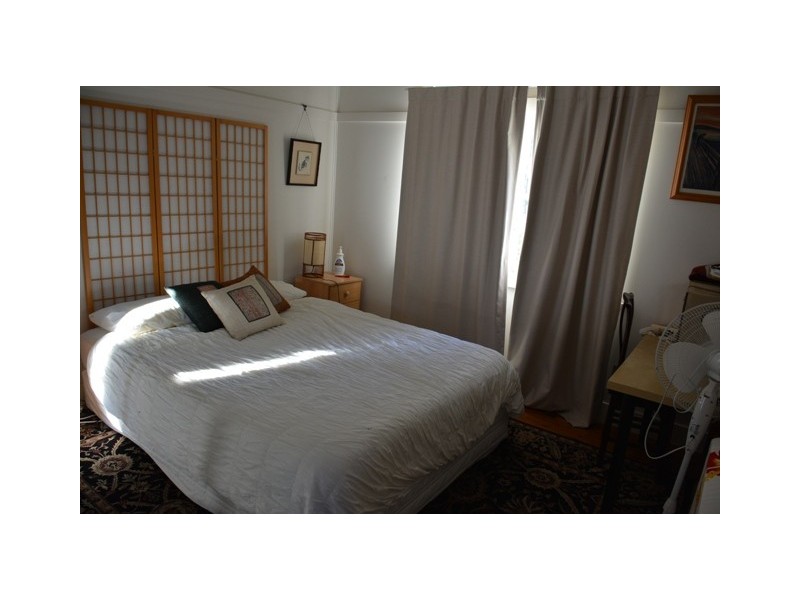 43 and 45A Gordon Avenue, Summerland Point NSW 2259