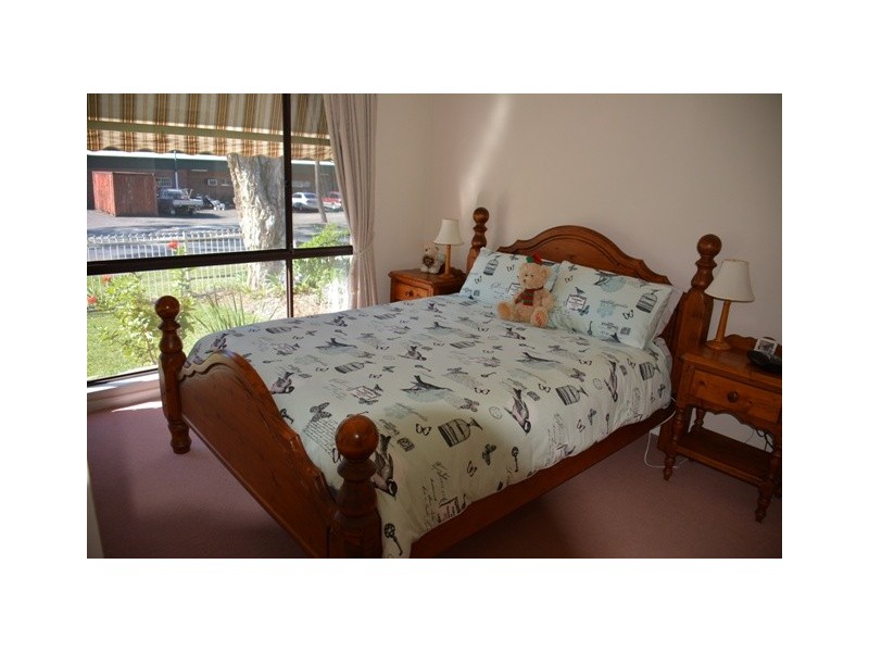 65 Muraban Road, Summerland Point NSW 2259