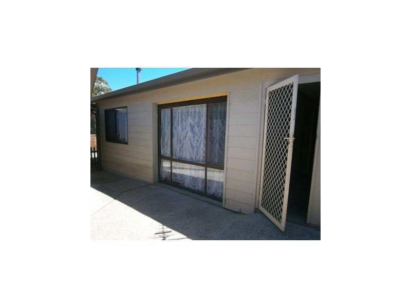 2/19 Cams Boulevard, Summerland Point NSW 2259