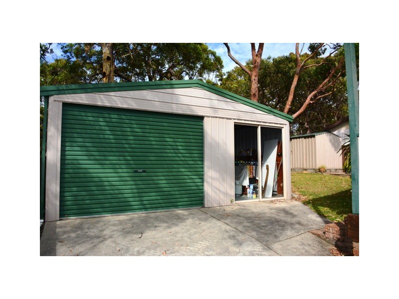 55 Yeramba Road, Summerland Point NSW 2259