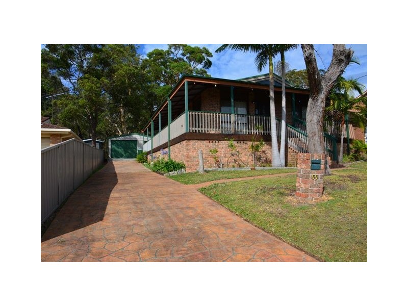 55 Yeramba Road, Summerland Point NSW 2259