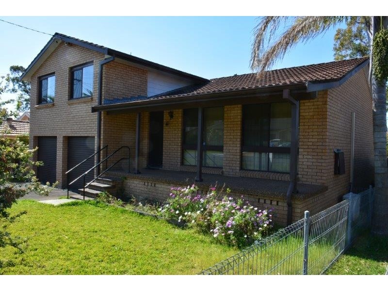 15 Collendina Road, Gwandalan NSW 2259