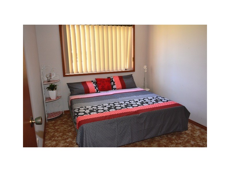 15 Collendina Road, Gwandalan NSW 2259