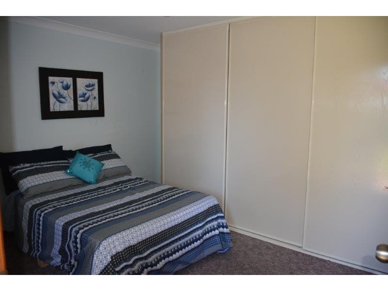 15 Collendina Road, Gwandalan NSW 2259