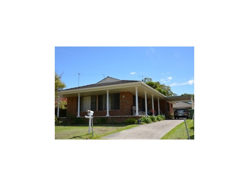 11 MURRABA CRESCENT, Gwandalan NSW 2259