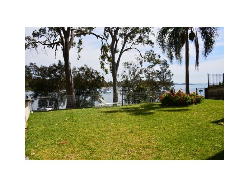 4 Coora Place, Gwandalan NSW 2259