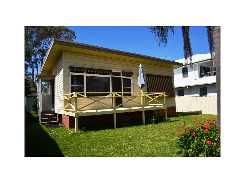 4 Coora Place, Gwandalan NSW 2259