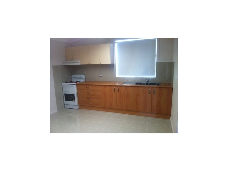 14 Warrina Ave, Summerland Point NSW 2259