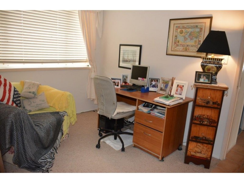 18 Sunset Parade, Chain Valley Bay NSW 2259