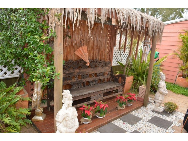 18 Sunset Parade, Chain Valley Bay NSW 2259