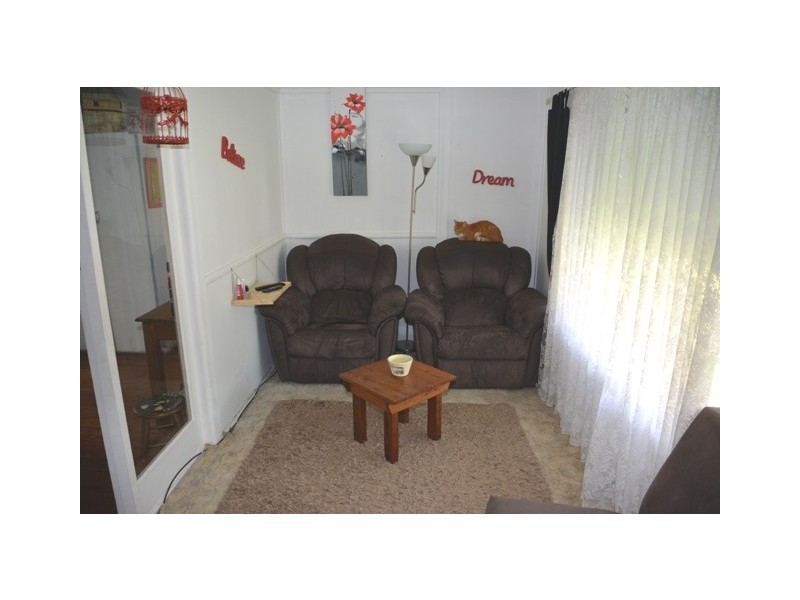25 Yearnin Street, Gwandalan NSW 2259
