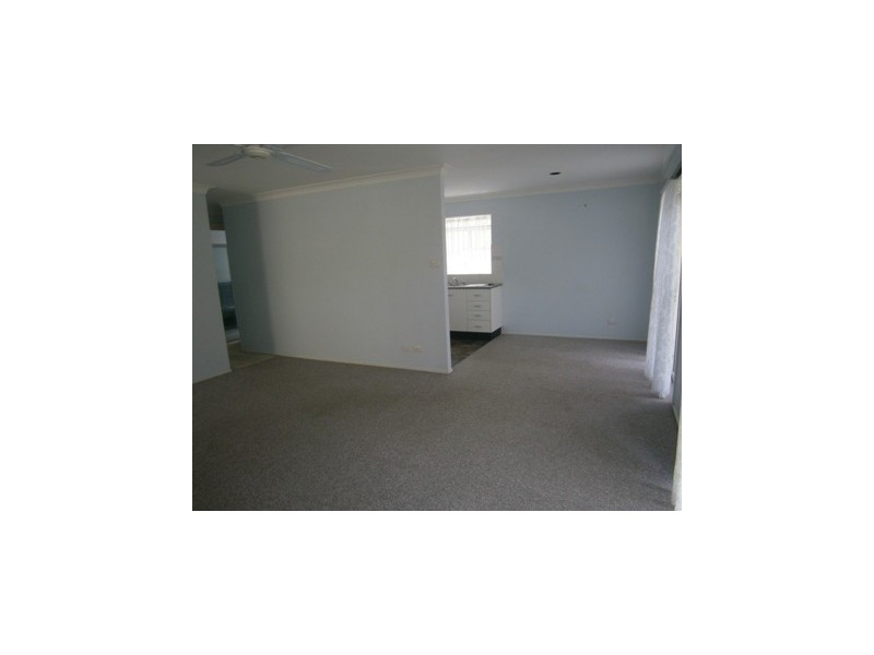 14 Bambara, Summerland Point NSW 2259