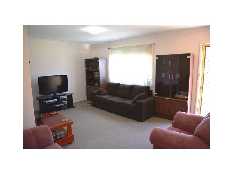 7 Manoa Road, Budgewoi NSW 2262