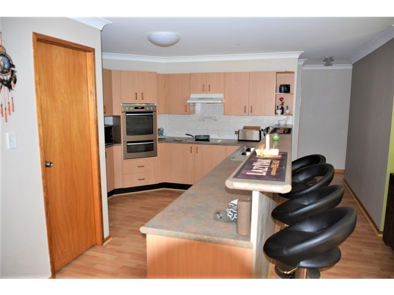 53 Billbabourie Rd, Gwandalan NSW 2259
