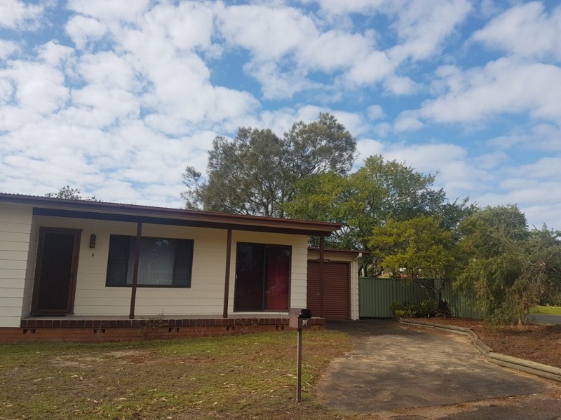 6 Yeramba Road, Summerland Point NSW 2259