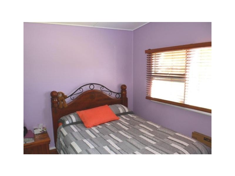 23 Nirringa Road, Summerland Point NSW 2259