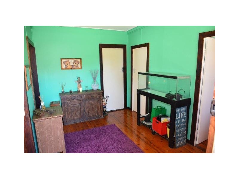 23 Nirringa Road, Summerland Point NSW 2259