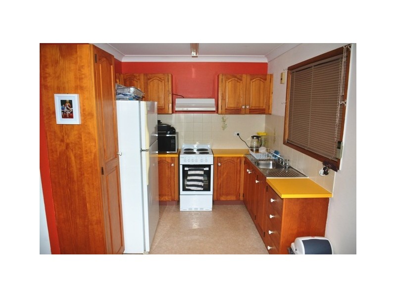 25 Larapinta Road, Gwandalan NSW 2259