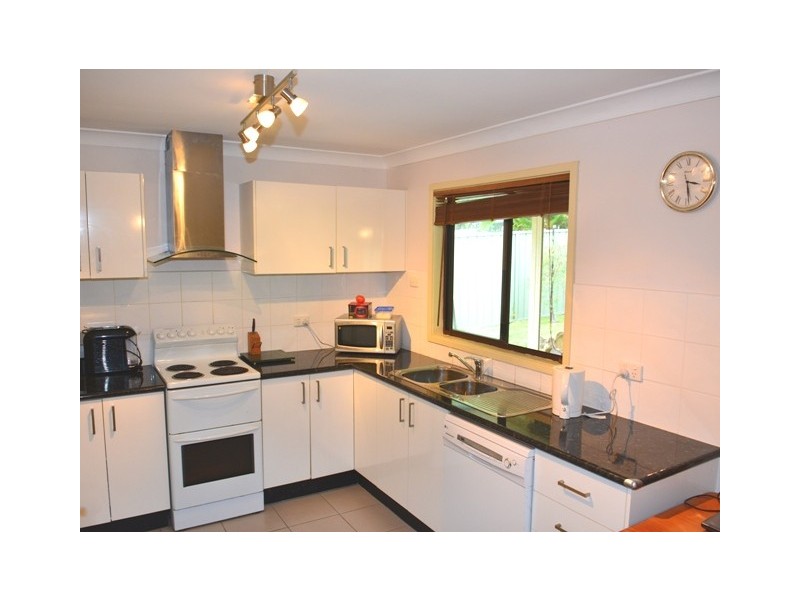 13 Tarwarri Road, Summerland Point NSW 2259