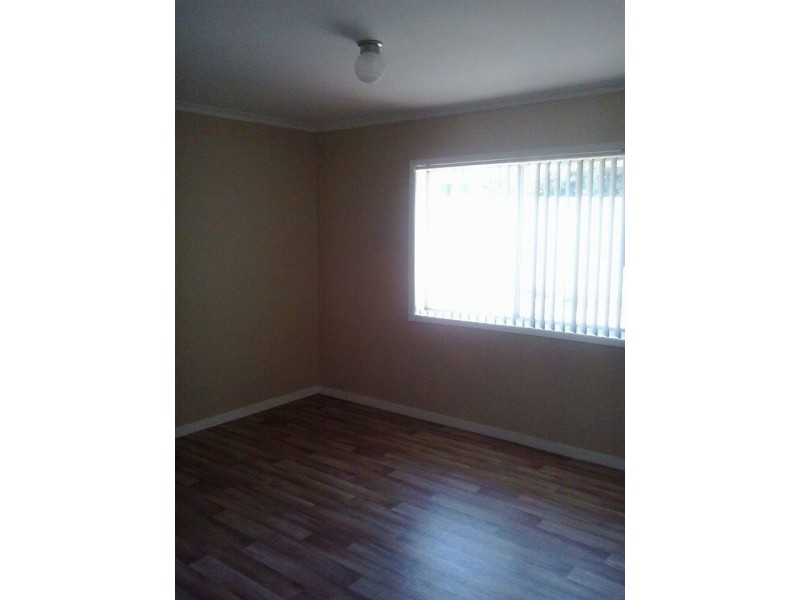 18 Delia Ave, Budgewoi NSW 2262