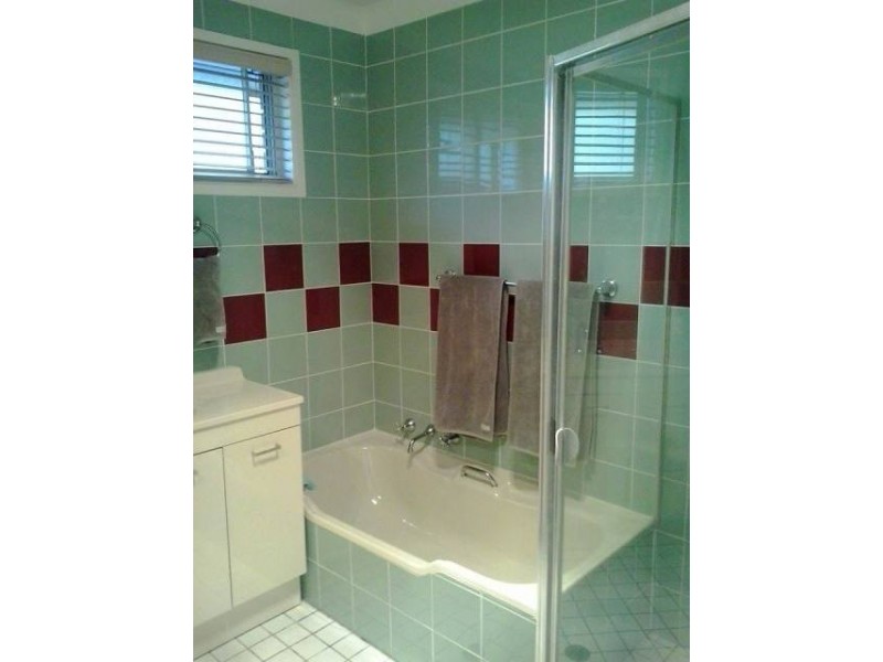 23 Jetty Ave, Charmhaven NSW 2263