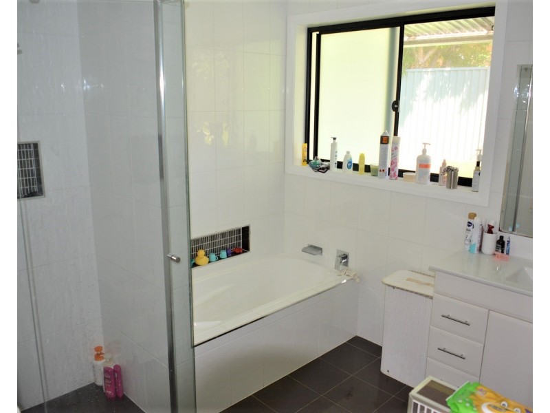 157 Winbin Crescent, Gwandalan NSW 2259