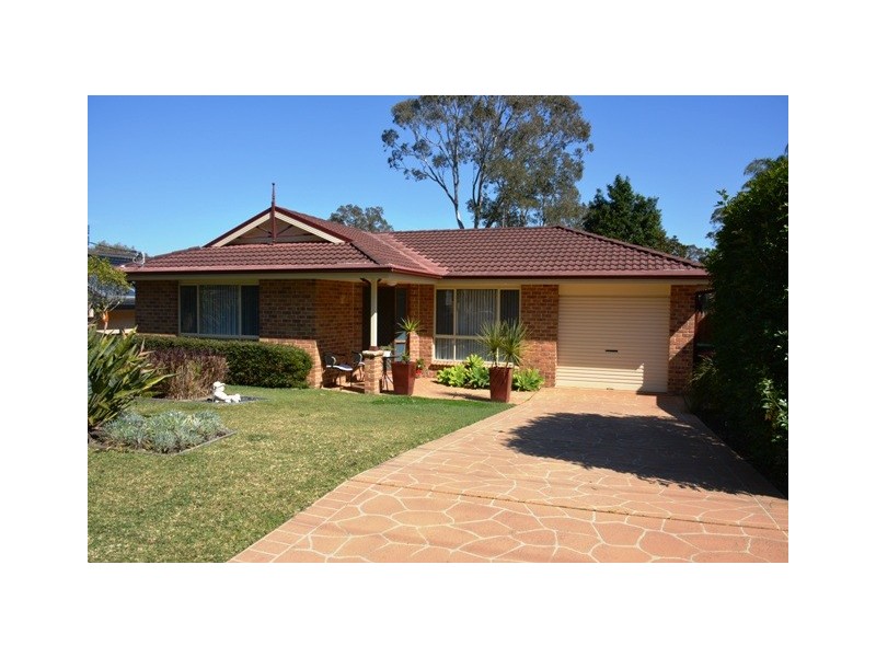 22 Findlay Avenue, Chain Valley Bay NSW 2259