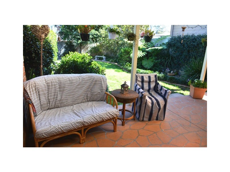 22 Findlay Avenue, Chain Valley Bay NSW 2259