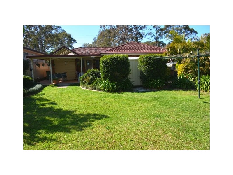 22 Findlay Avenue, Chain Valley Bay NSW 2259