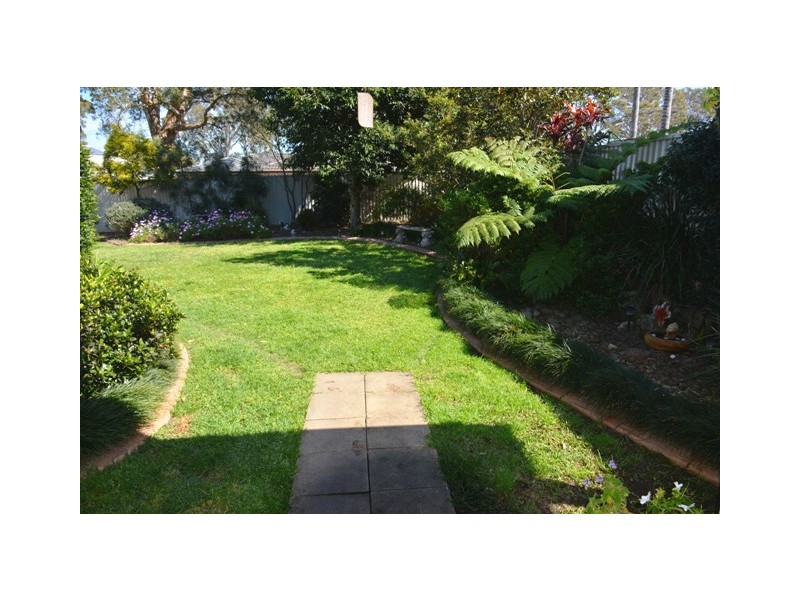 22 Findlay Avenue, Chain Valley Bay NSW 2259