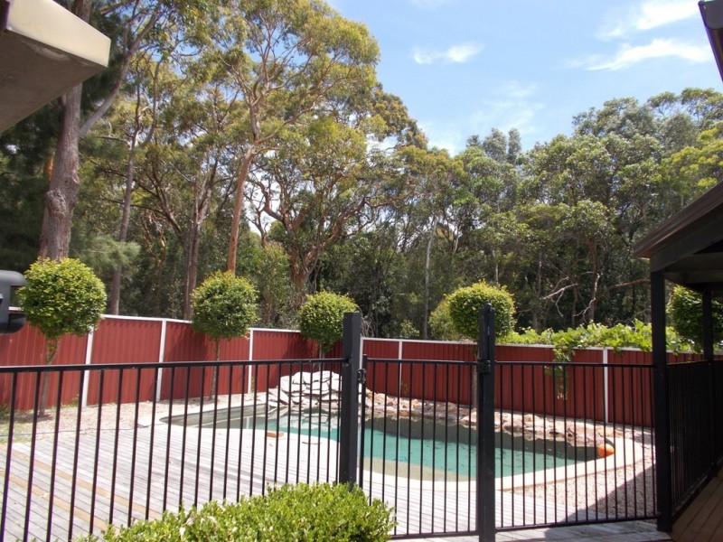 52 Cams Bvld, Summerland Point NSW 2259