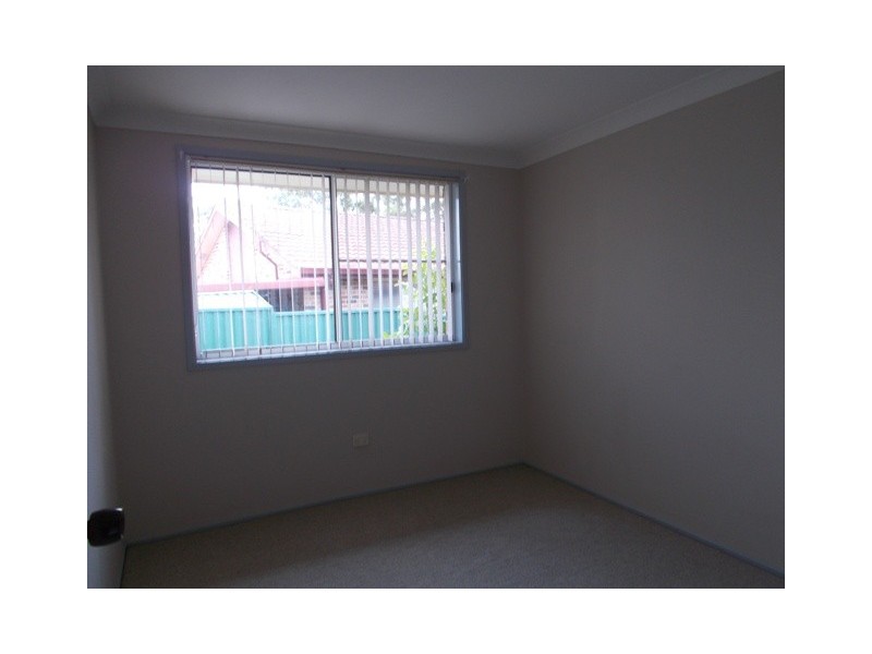 2/30 Ulooloo Rd, Gwandalan NSW 2259