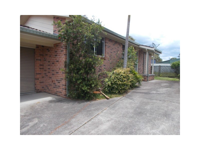 2/30 Ulooloo Rd, Gwandalan NSW 2259