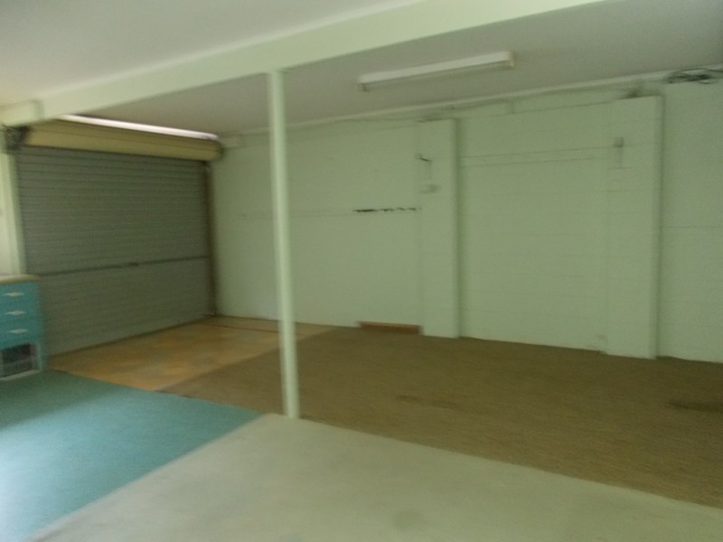 110 Cams Blvd, Summerland Point NSW 2259