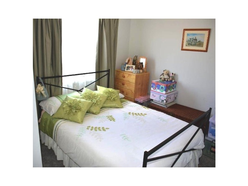 137 Sixth Street, Chain Valley Bay NSW 2259