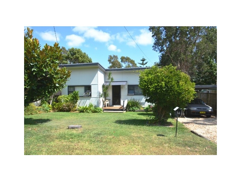16 Kapala Avenue, Summerland Point NSW 2259