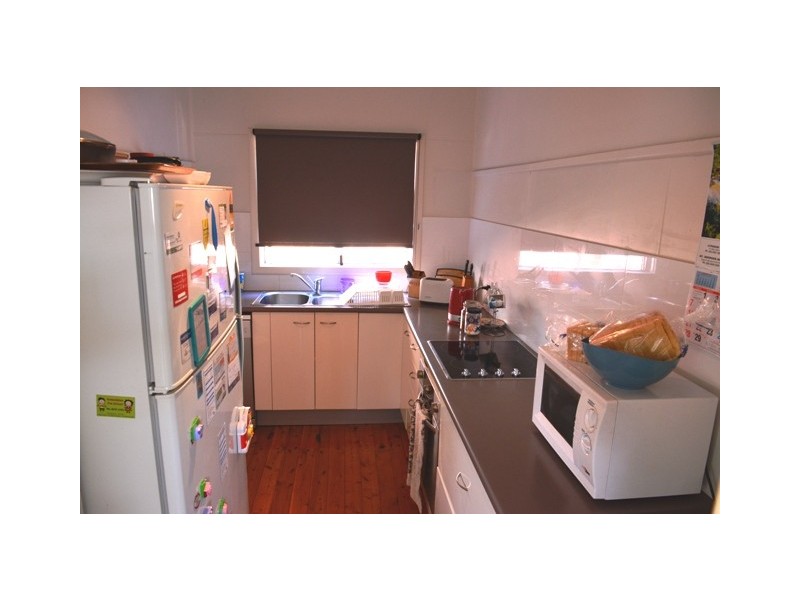 16 Kapala Avenue, Summerland Point NSW 2259