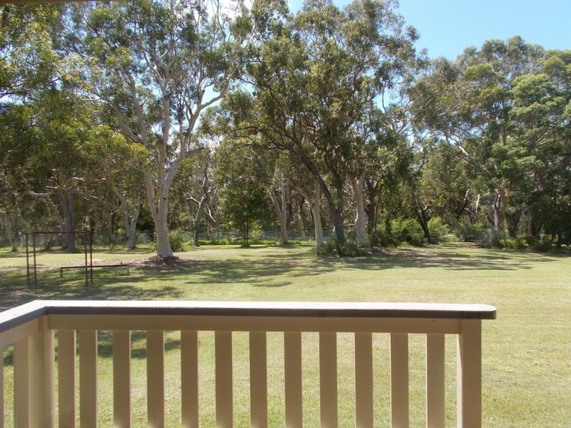 30 summerland Road, Summerland Point NSW 2259