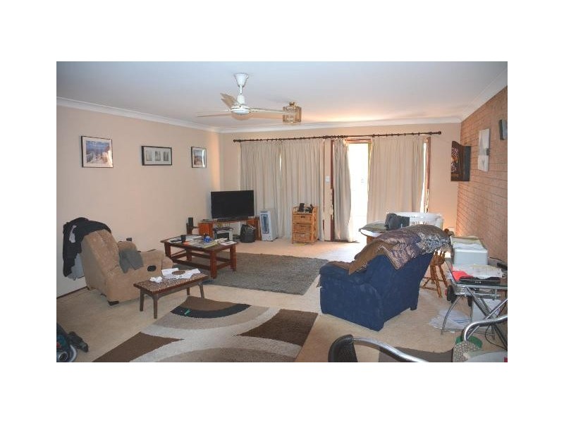 12 Orana Road, Gwandalan NSW 2259