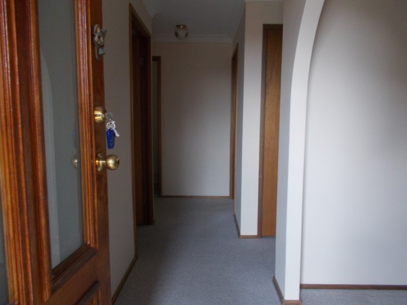 2/7 Anembo Avenue, Summerland Point NSW 2259