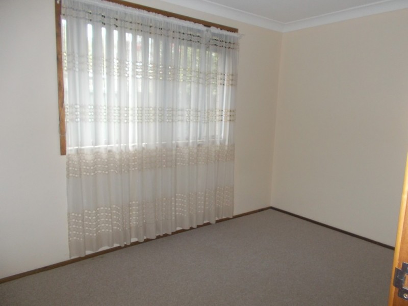 2/7 Anembo Avenue, Summerland Point NSW 2259