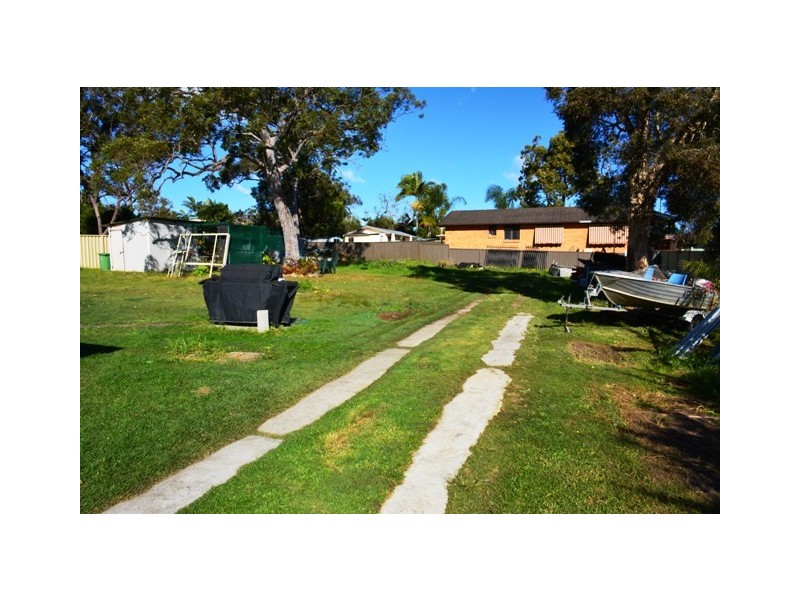 61 Narambi Road, Buff Point NSW 2262