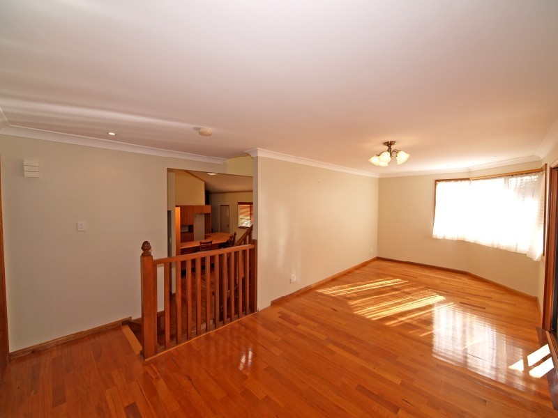 12 McLean Street, Killarney Vale NSW 2261