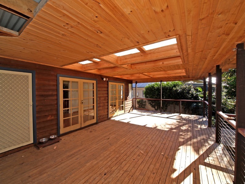 12 McLean Street, Killarney Vale NSW 2261