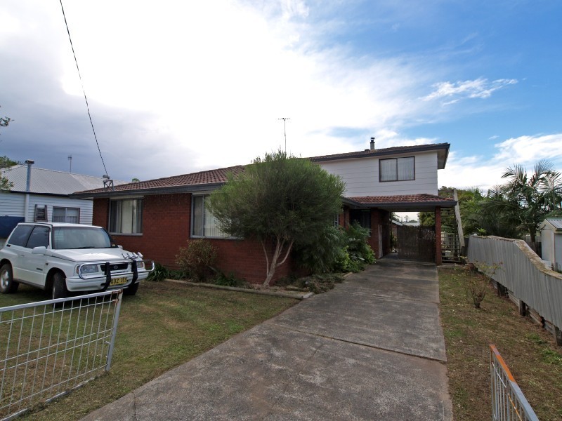 10 Fairview Avenue, The Entrance NSW 2261