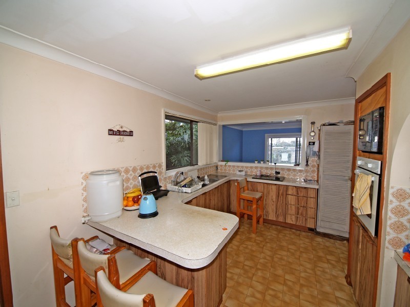 10 Fairview Avenue, The Entrance NSW 2261