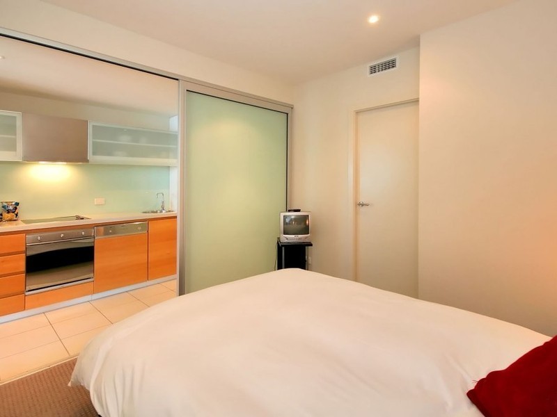 610/16 Holdfast Promenade, Glenelg SA 5045