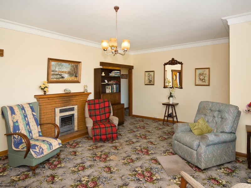 19 William Street, Victor Harbor SA 5211